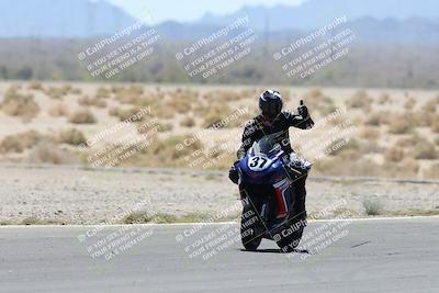 media/Apr-20-2025-CVMA (Sun) [[39090e8767]]/Race 7-Middleweight Shootout/